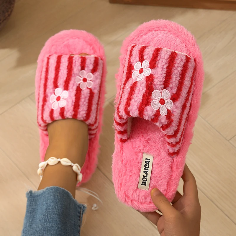 Pluszowe kapcie damskie z haft – Women'S Fashion Korea recenzja i cena